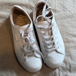Taos plim soul lux leather Lace-Up Sneakers size 8